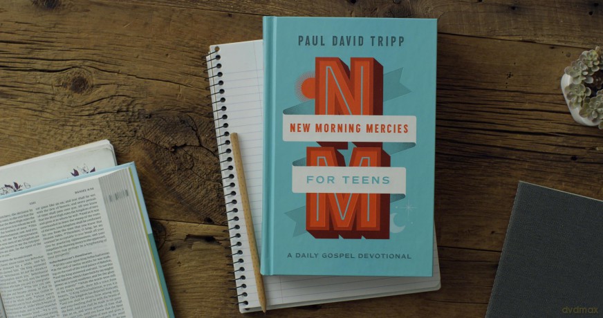 New Morning Mercies for Teens: A Daily Gospel Devotional - Paul David Tripp [KSIĄŻKA]