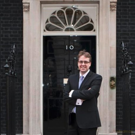 No Way Out: Brexit: From the Backstop to Boris - The Instant Sunday Times Bestseller - Tim Shipman [KSIĄŻKA]