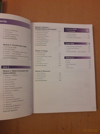 OCR AS/A level Chemistry A Student Book 1 + ActiveBook (OCR GCE Science 2015) - Victoria Stutt [KSIĄŻKA]