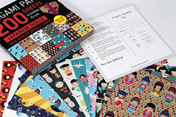 Origami Paper 200 sheets Japanese Dolls 6 (15 cm): Tuttle Origami Paper: Double Sided Origami Sheets Printed With 12 Different Designs - Instructions for 6 Projects Included - Tuttle Studio [KSIĄŻKA]