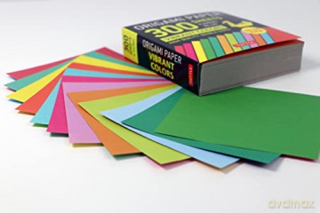 Origami Paper 300 sheets Vibrant Colors 4 (10 cm): Tuttle Origami Paper: Double-Sided Origami Sheets Printed with 12 Different Designs - Tuttle Studio [KSIĄŻKA]