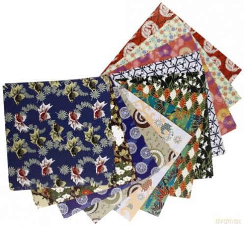 Origami Paper Traditional Japanese Designs Small (Craft): Tuttle Origami Paper: 48 Origami Sheets Printed with 12 Different Patterns: Instructions for 6 Projects Included - Periplus Editions [KSIĄŻKA]