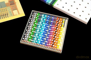 Paper + Goods: an Architect's Pencil Set: The Colors of Michael Graves - Benjamin English [KALENDARZ]