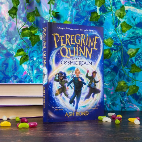 Peregrine Quinn and the Cosmic Realm: the first adventure in an electrifying new fantasy series! - Ash Bond [KSIĄŻKA]
