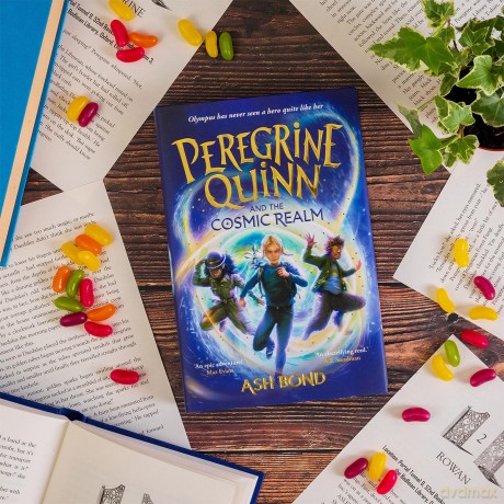 Peregrine Quinn and the Cosmic Realm: the first adventure in an electrifying new fantasy series! - Ash Bond [KSIĄŻKA]