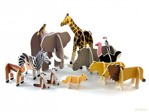 PLAYPRESS Savannah Animals Pop-out Playset - Includes 13 Animals - Eco-Friendly Building Toys - Easy Storage - Construction Toys for Ages 4+ [KSIĄŻKA]