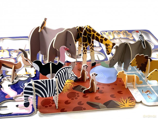 PLAYPRESS Savannah Animals Pop-out Playset - Includes 13 Animals - Eco-Friendly Building Toys - Easy Storage - Construction Toys for Ages 4+ [KSIĄŻKA]
