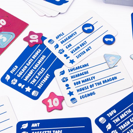Professor Puzzle | Too Much Information | Family Party Game | Ages 10+ | 4-16 Players | 25 Minutes Playing Time [KSIĄŻKA]