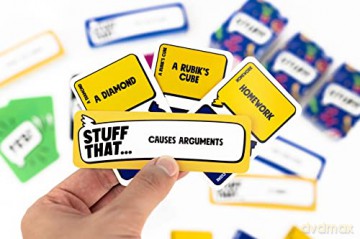 Professor PUZZLE Stuff That Games - Family friendly card game of creative thinking/bluffing! - Card game for all ages. [KSIĄŻKA]