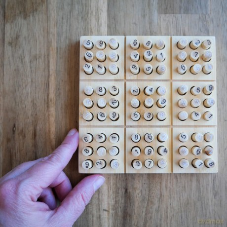 Project Genius EC305 Card Game, One Size [KSIĄŻKA]