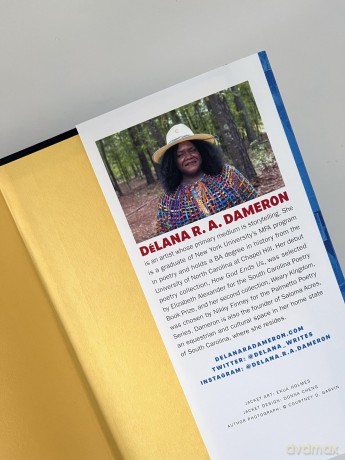 Redwood Court: A Powerful Reese Witherspoon Book Club Pick - DéLana R. A. Dameron [KSIĄŻKA]