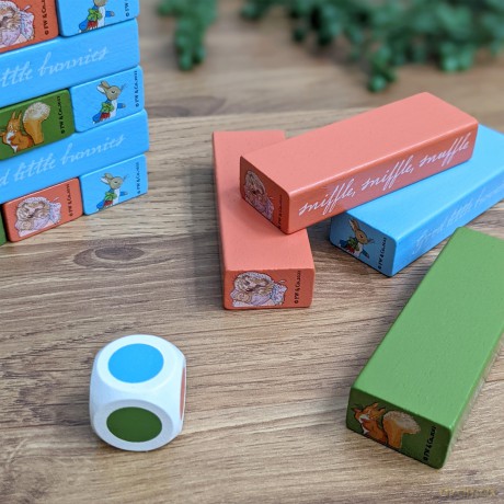 Robert Frederick - Beatrix Potter - Peter Rabbit - Tumble Tower Game - Wooden Set With Dice - Fun for Kid's to Learn Hand and Eye Coordination [KSIĄŻKA]