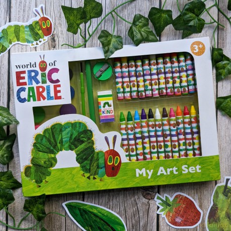 Robert Frederick The Very Hungry Caterpillar Children's 42 Piece Art Set For Ages 3 to 8 Years - Includes Paints and Crayons [KSIĄŻKA]