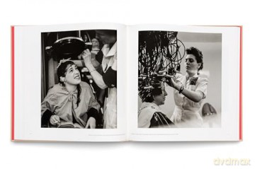 Ruth Orkin: Women - Nadine Barth [KSIĄŻKA]