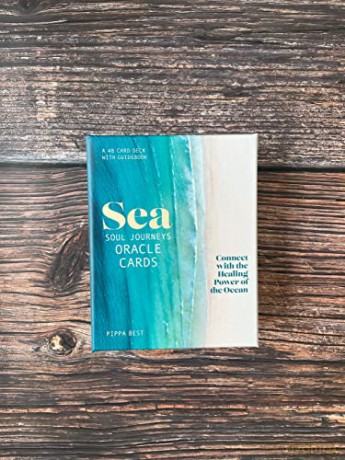 Sea Soul Journeys Oracle Cards: A 48 Card Deck with Guidebook - Connect with the Healing Power of the Ocean - Pippa Best [KSIĄŻKA]