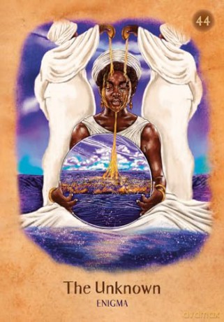 Secrets of the Ancestors Oracle: A 45-Card Deck and Guidebook for Connecting to Your Family Lineage, Exploring Modern Ancestral Veneration, and Revealing Divine Guidance - Abiola Abrams [KSIĄŻKA]