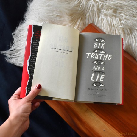 Six Truths and a Lie - A.K. Mulford [KSIĄŻKA]