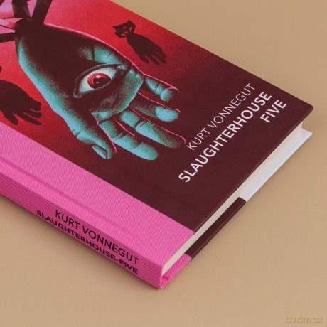 Slaughterhouse 5: Discover Kurt Vonnegut's anti-war masterpiece (Vintage Quarterbound Classics) - Kurt Vonnegut [KSIĄŻKA]