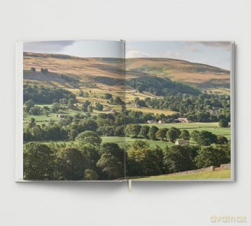 Slow Travel Britain: 22 Mindful Journeys Across England, Scotland and Wales - Liz Schaffer [KSIĄŻKA]