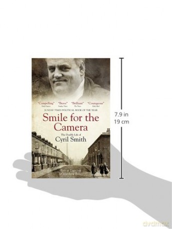 Smile for the Camera: The double life of Cyril Smith - Simon Danczuk [KSIĄŻKA]
