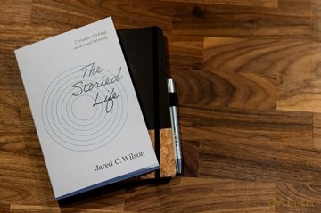 Storied Life: Christian Writing as Art and Worship - Erica James [KSIĄŻKA]