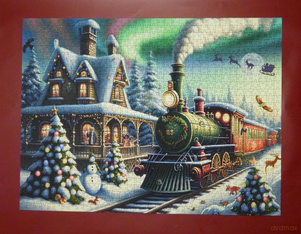 The Christmas Express Train 1000 Piece Festive Santa Jigsaw Puzzle For Adults - Family Fun Games For Xmas - Made In Britain Size 66 x 50cm [PUZZLE]