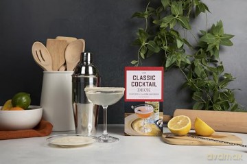 The Classic Cocktail Deck: 75 Recipes for the Home Bartender - 75 cards - Faith Hingey [KSIĄŻKA]