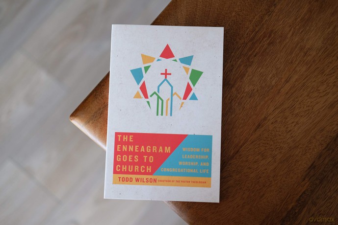 The Enneagram Goes to Church: Wisdom for Leadership, Worship, and Congregational Life - Todd Wilson [KSIĄŻKA]