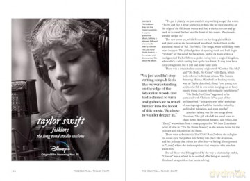 The Essential...Taylor Swift: her complete, beautifully illustrated story - Caroline Young [KSIĄŻKA]