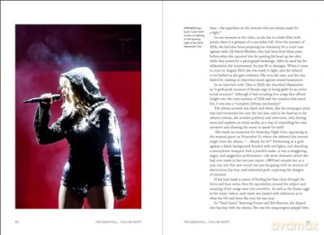 The Essential...Taylor Swift: her complete, beautifully illustrated story - Caroline Young [KSIĄŻKA]