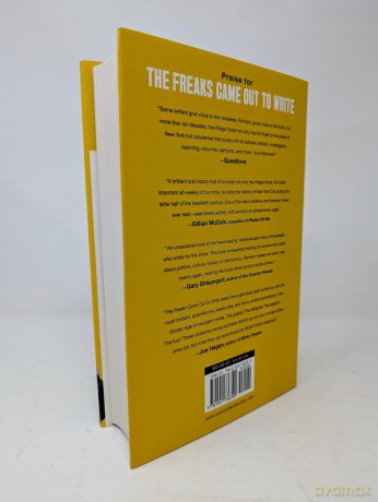 The Freaks Came Out to Write: The Definitive History of the Village Voice, the Radical Paper That Changed American Culture - Tricia Romano [KSIĄŻKA]