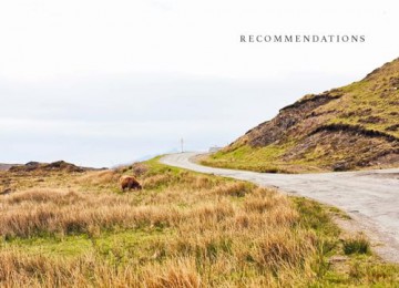 The Highlands: Where to Eat, Sleep and Explore (Off the Beaten Track) - Meg Abbott [KSIĄŻKA]