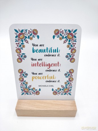 The Little Box of Confidence: 52 Beautiful Cards of Uplifting Quotes and Empowering Affirmations [KSIĄŻKA]