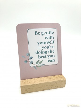 The Little Box of Wellbeing: 52 Beautiful Self-Care Cards to Soothe and Restore [KSIĄŻKA]