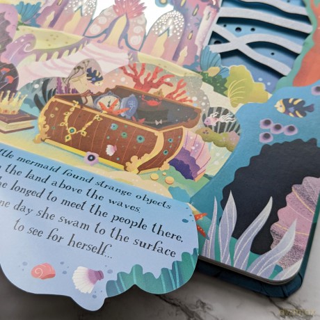 The Little Mermaid (Fairy Tale Die-Cut Board Book) - Sara Ugolotti [KSIĄŻKA]