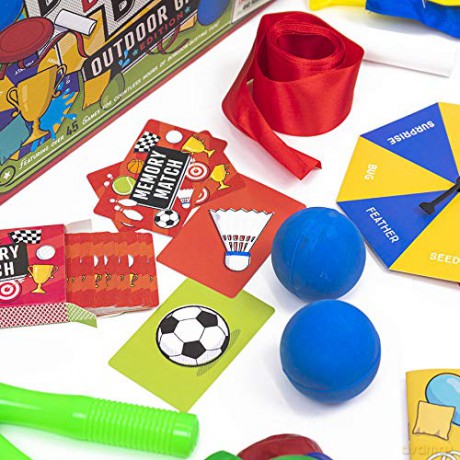 The Outdoor Boredom Busting Box - Huge outdoor games set - Over 45 activities from treasure hunt to limbo by Professor Puzzle. [KSIĄŻKA]