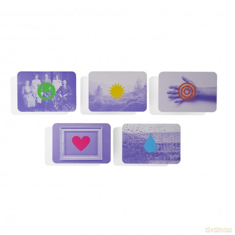The School Of Life - The Family Game - 100 Cards to Help You Laugh and Re-connect With Those Who Matter - The School of Life [KSIĄŻKA]
