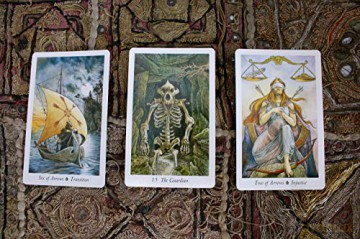 The Wildwood Tarot: Wherein wisdom resides (book and cards) - Mark Ryan [KSIĄŻKA]