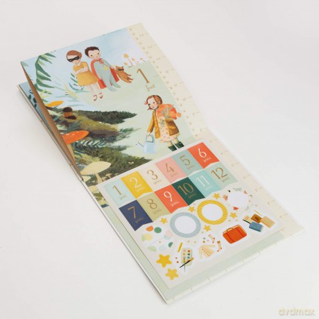 The Wonderful Things You Will Be Growth Chart: Includes Stickers for Marking Growth Milestones - Emily Winfield Martin [KSIĄŻKA]