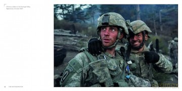 Tim Hetherington: IWM Photography Collection - Greg Brockett [KSIĄŻKA]