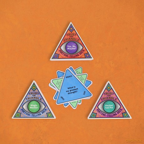 Trust the Triangle Fortune-Telling Deck: Magic Mentor (The Trust the Triangle Fortune-Telling Decks) - Chronicle Books [KALENDARZ]