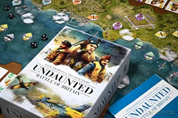 Undaunted: Battle of Britain - David Thompson [KSIĄŻKA]