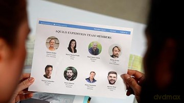 University Games Murder Mystery Party Case Files Death In Antarctica [KSIĄŻKA]