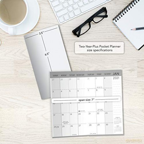 Words to Live by August 2022-December 2024 Two Year Plus Pocket Planner (CHECKBOOK2 YEAR POCKET PLANNER) - Kathy Phillips [KSIĄŻKA]