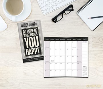 Words to Live by August 2022-December 2024 Two Year Plus Pocket Planner (CHECKBOOK2 YEAR POCKET PLANNER) - Kathy Phillips [KSIĄŻKA]