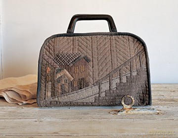 Yoko Saito's Houses, Houses, Houses!: Includes Patterns - Saito [KSIĄŻKA]