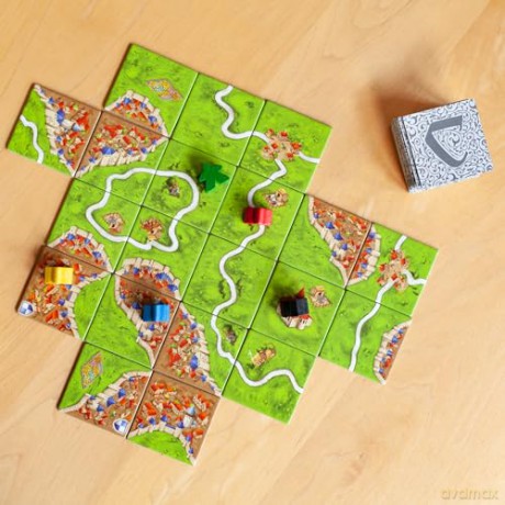 Z-Man Games | Carcassonne | Board Game | Ages 7+ | 2-5 Players | 45 Minutes Playing Time [KSIĄŻKA]