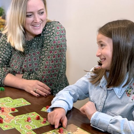 Z-Man Games | Carcassonne | Board Game | Ages 7+ | 2-5 Players | 45 Minutes Playing Time [KSIĄŻKA]