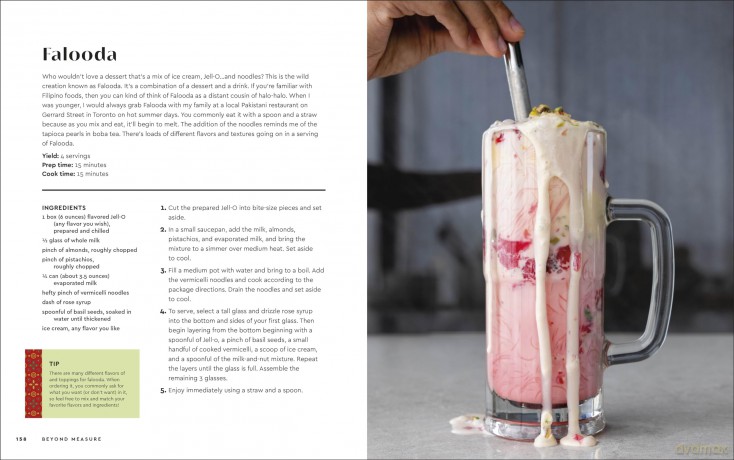 Beyond Measure: Pakistani Cooking by Feel with GoldenGully: A Cookbook - Bilal Bhatti [KSIĄŻKA]