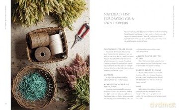Designing with Dried Flowers: Creating Everlasting Arrangements - Hannah Rose Muller [KSIĄŻKA]